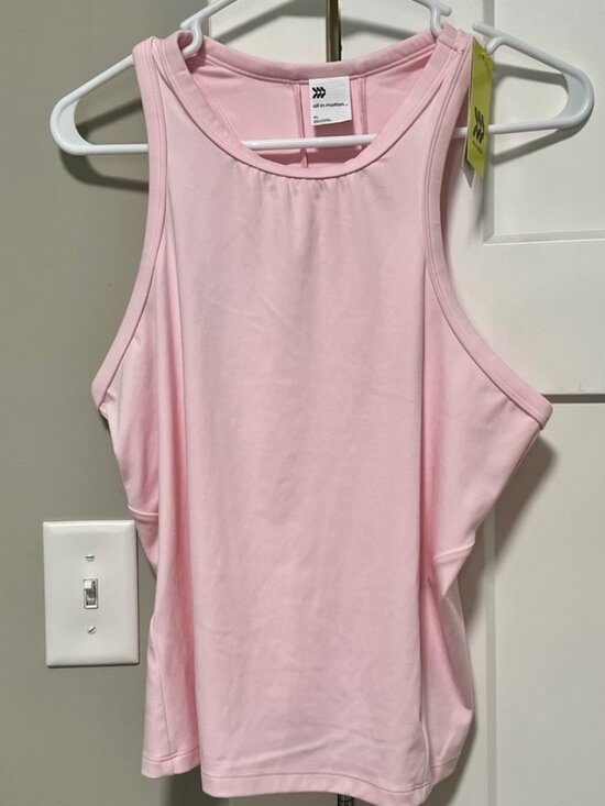 Tops - Light Pink Tank Top⭐️💖